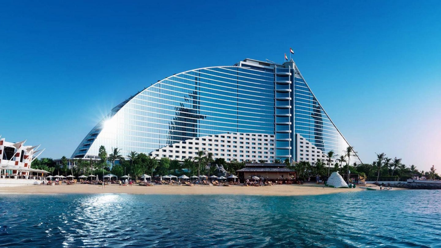 Jumeirah Beach Hotel: A Five-Star Family Resort